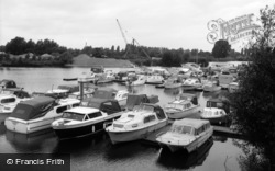 The Yacht Basin 1965, Chertsey