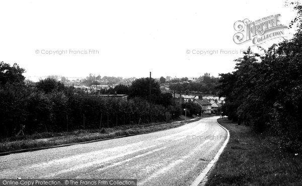 Photo of Chesham, Newtown From Berkhampstead Road c.1950