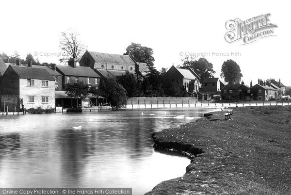 Photo of Chesham, The Waterside 1897 - Francis Frith