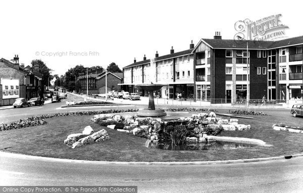 Photo of Cheshunt, The Roundabout c.1960
