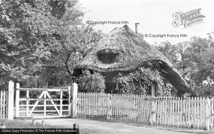 Photo of Cheshunt, The Thatched Cottage c.1955