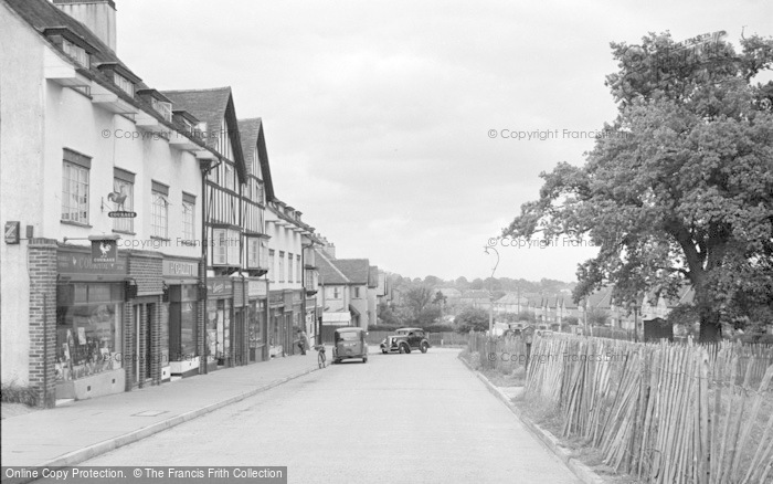 Photo of Chessington, Gilders Road 1952