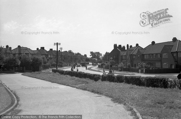 Photo of Chessington, Leatherhead Road 1952