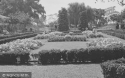 Zoo, Flower Garden c.1952, Chessington