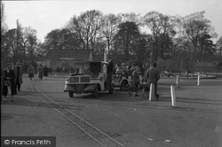 Zoo, The Motor Bus 1955, Chessington