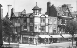 "George Oliver" At The Market Square c.1959, Chester
