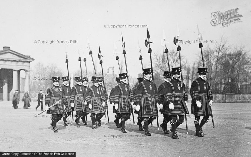 Chester, Javelin Men in Beefeaters' Costume, the Assize Procession c1900