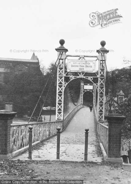 Photo of Chester, Queens Park Suspension Bridge c.1930