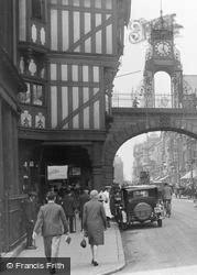 Shopping In Foregate Street 1929, Chester