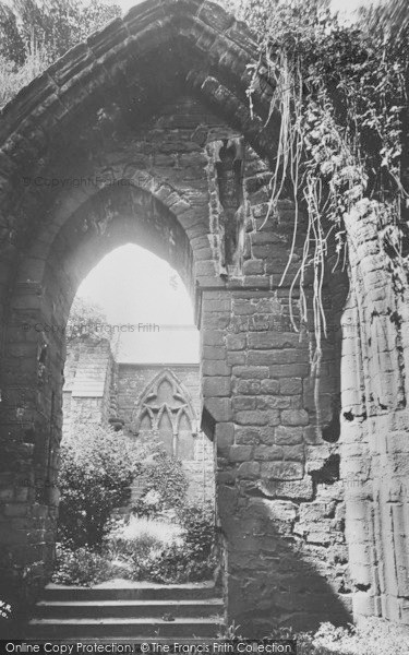 Photo of Chester, St John's Ruins, Coffin In Wall c.1930
