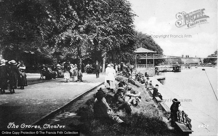 Photo of Chester, The Groves c.1910