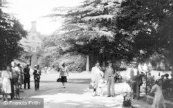 The Gardens c.1950, Chester Zoo
