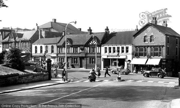 Photo of Chesterfield, Holywell Street 1954