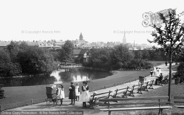 Photo of Chesterfield, Queen's Park 1902