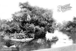 Queen's Park Lake 1914, Chesterfield