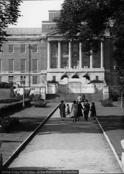 Photo of Chesterfield, Town Hall Entrance 1954