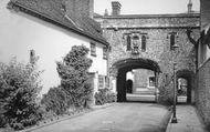 Canon Gate c.1960, Chichester