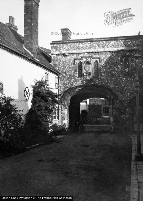 Photo of Chichester, Gatehouse To Bishop's Palace, Canon Lane c.1950