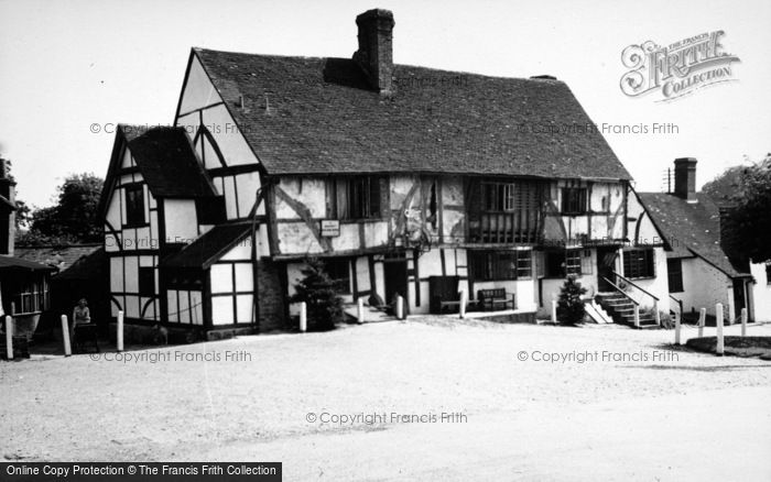 Photo of Chiddingfold, The Crown Inn c.1950