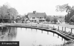 The Pond And Crown Inn c.1960, Chiddingfold