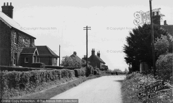 Photo of Chiddingly, The Village c.1955