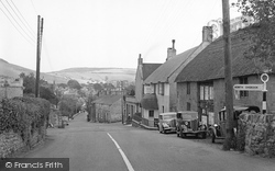 The Village 1949, Chideock