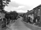 Village 1930, Chideock