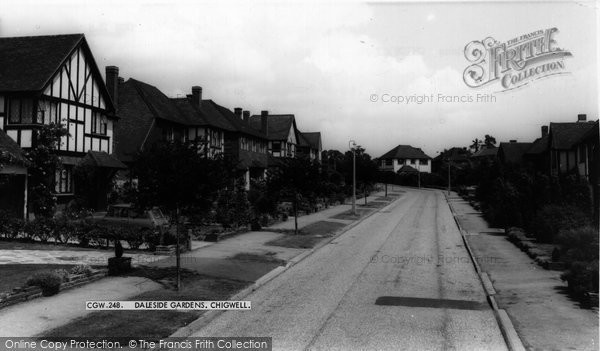 Photo of Chigwell, Daleside Gardens c.1965