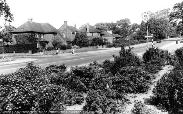 Photo of Chigwell, High Road c.1965