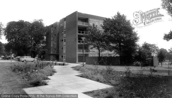 Photo of Chigwell Row, The Bowls c.1968