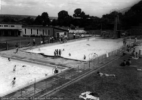 Photo of Chigwell, The Swimming Pool c.1965
