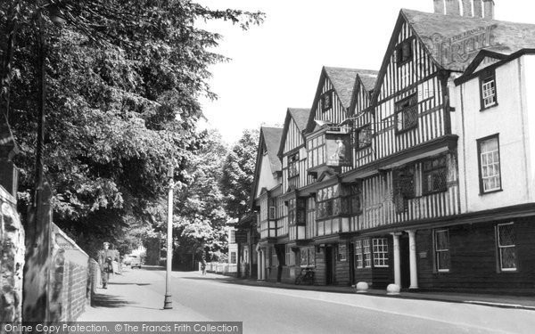 Photo of Chigwell, Ye Olde Kings Head c.1960