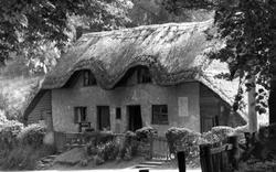 Thatched Cottage 1951, Chilbolton