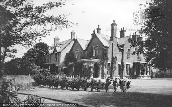 Photo of Child's Ercall, 1911