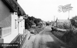 The Crown And Village c.1960, Childrey