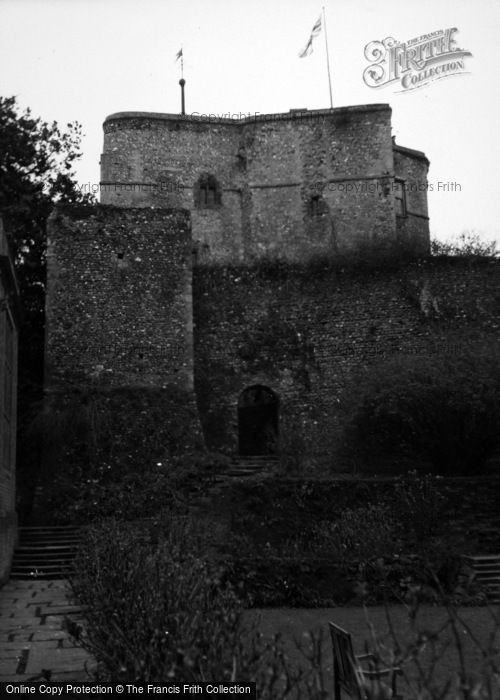 Photo of Chilham, Castle 1954