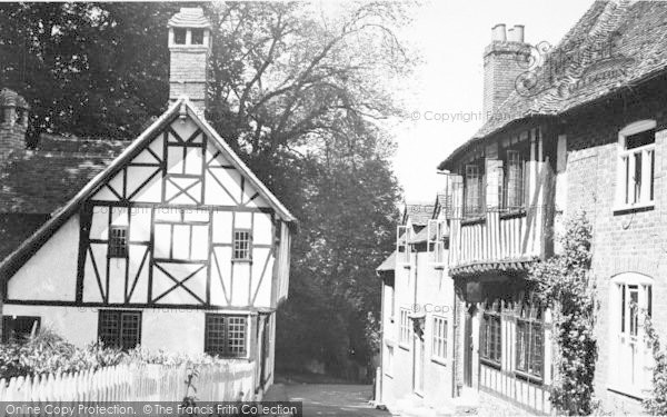 Photo of Chilham, The Old Houses c.1955