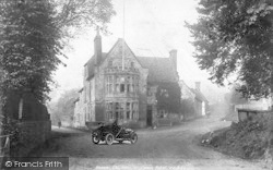 The Woolpack Hotel c.1910, Chilham