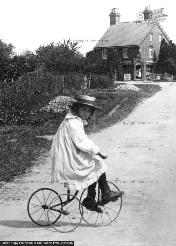 Chilham, Tricycle, the Lees 1908