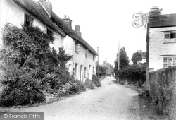 Village 1904, Chillington