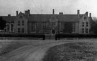 Littlecote House 1958, Chilton Foliat