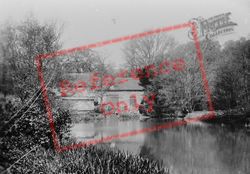 Pond 1906, Chilworth