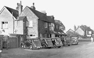 Chilworth, The Percy Arms c1955