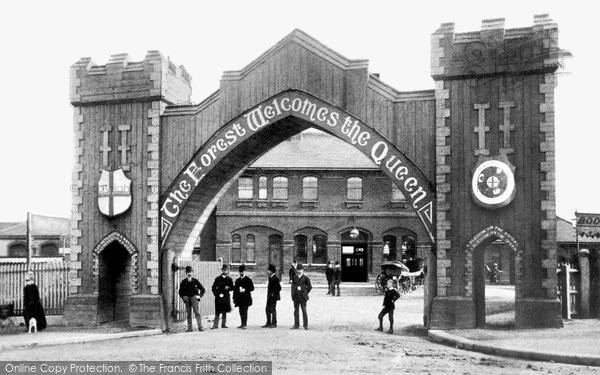 Photo of Chingford, Railway Station, Triumphal Arch c.1882