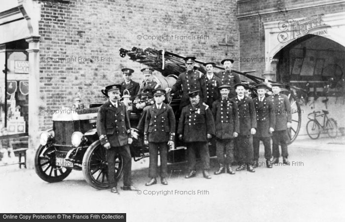 Photo of Chingford, The Fire Brigade And Fire Engine c.1905
