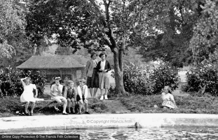 Photo of Chippenham, By The Children's Pool, John Cole's Park c.1955