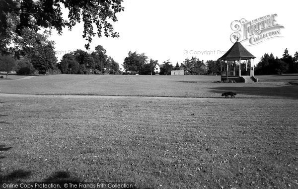 Photo of Chippenham, John Cole's Park c.1955
