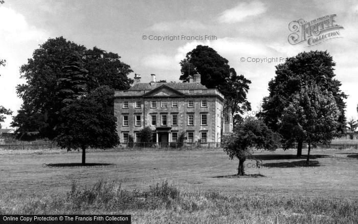 Photo of Chippenham, Monkton House c.1960