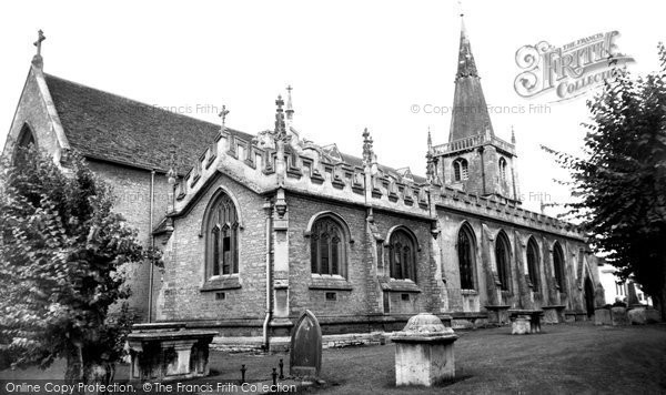 Photo of Chippenham, St Andrew's Church c.1955