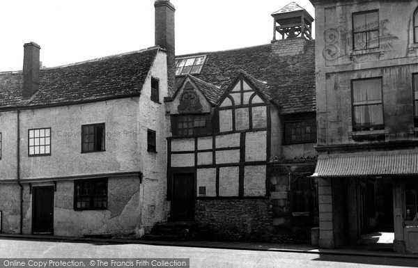 Photo of Chippenham, The Old Town Hall c.1955
